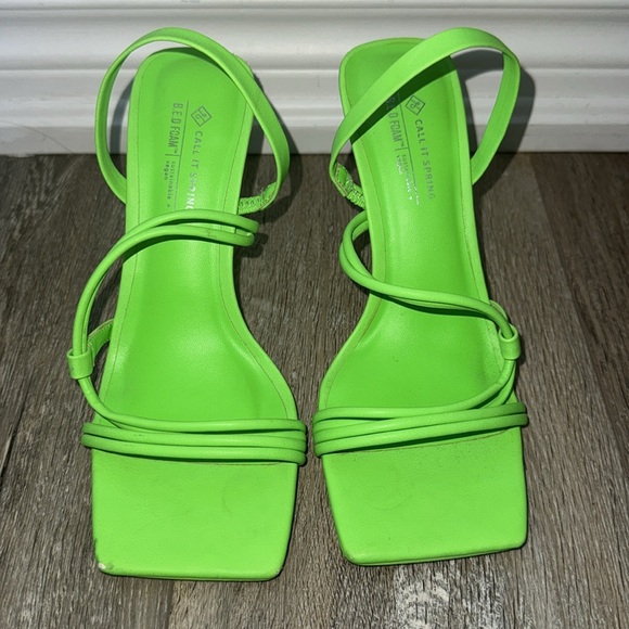 Call It Spring Women's Green Strappy Heels - Picture 2 of 7